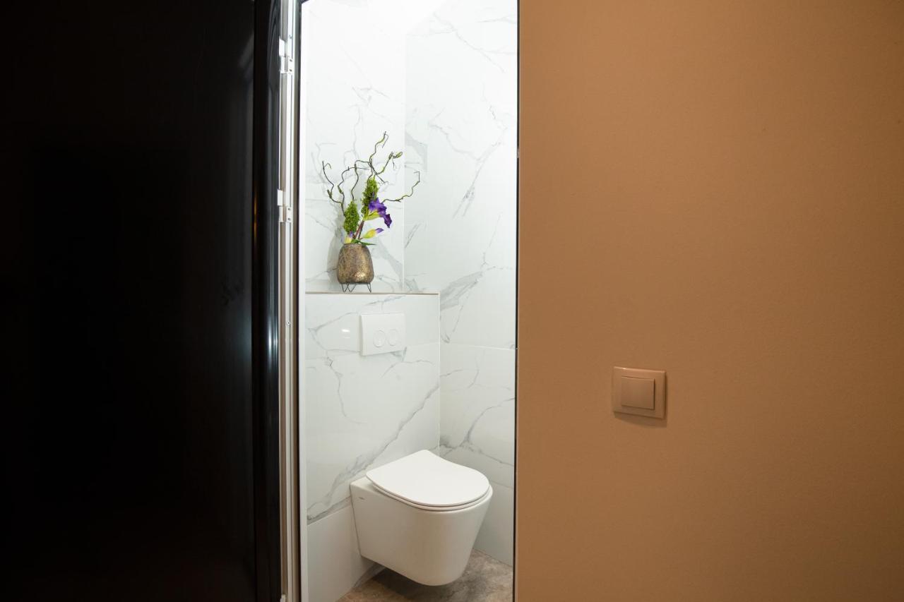 Metropole Royal Appartamento Bucarest